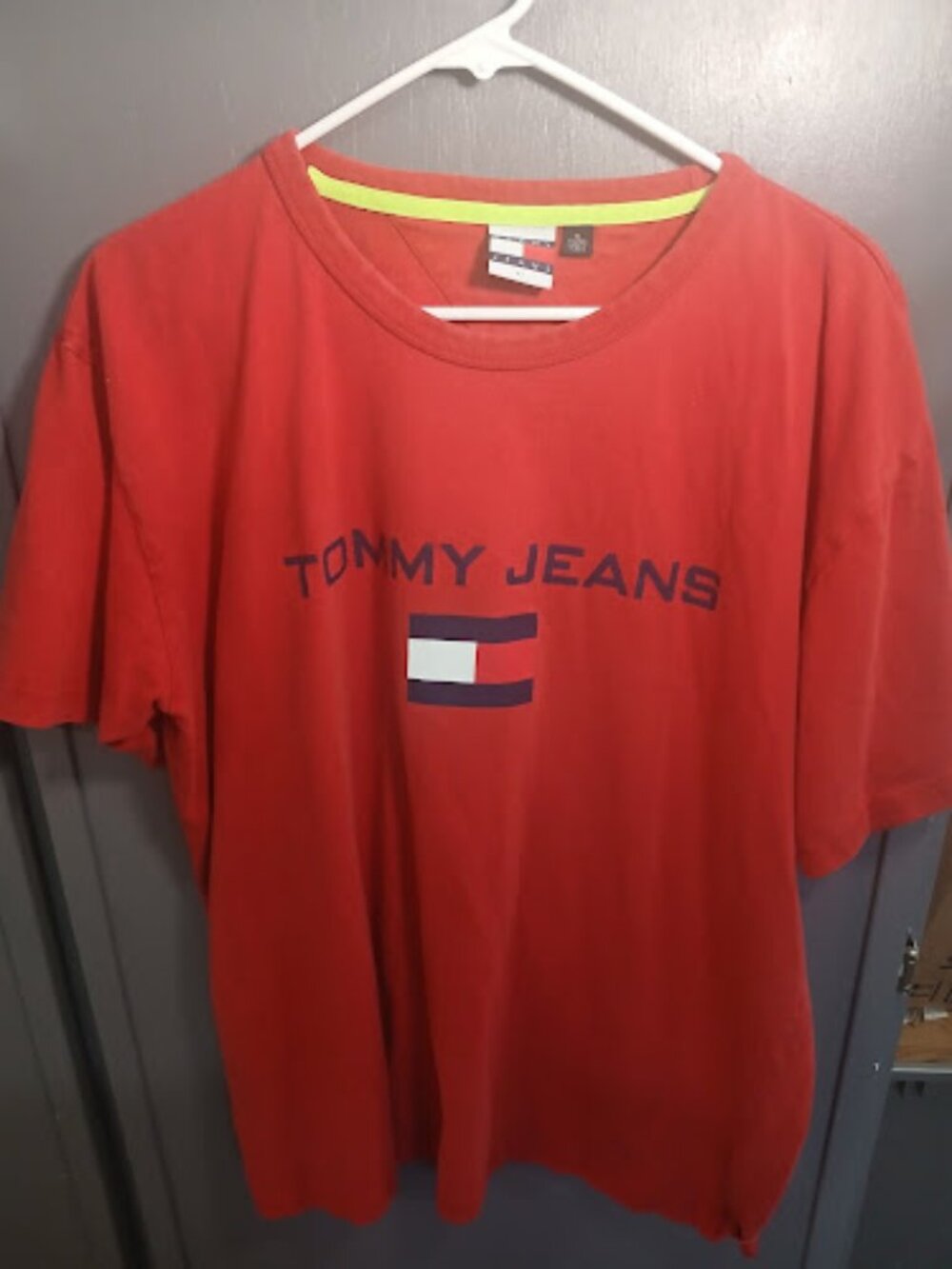 Tommy Jeans Red Short Sleeve Spellout Flag Graphic Tee XL